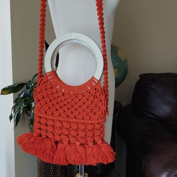 🟧NWT Cleobella Monaco Hand Woven Tassel - Picture 2 of 14